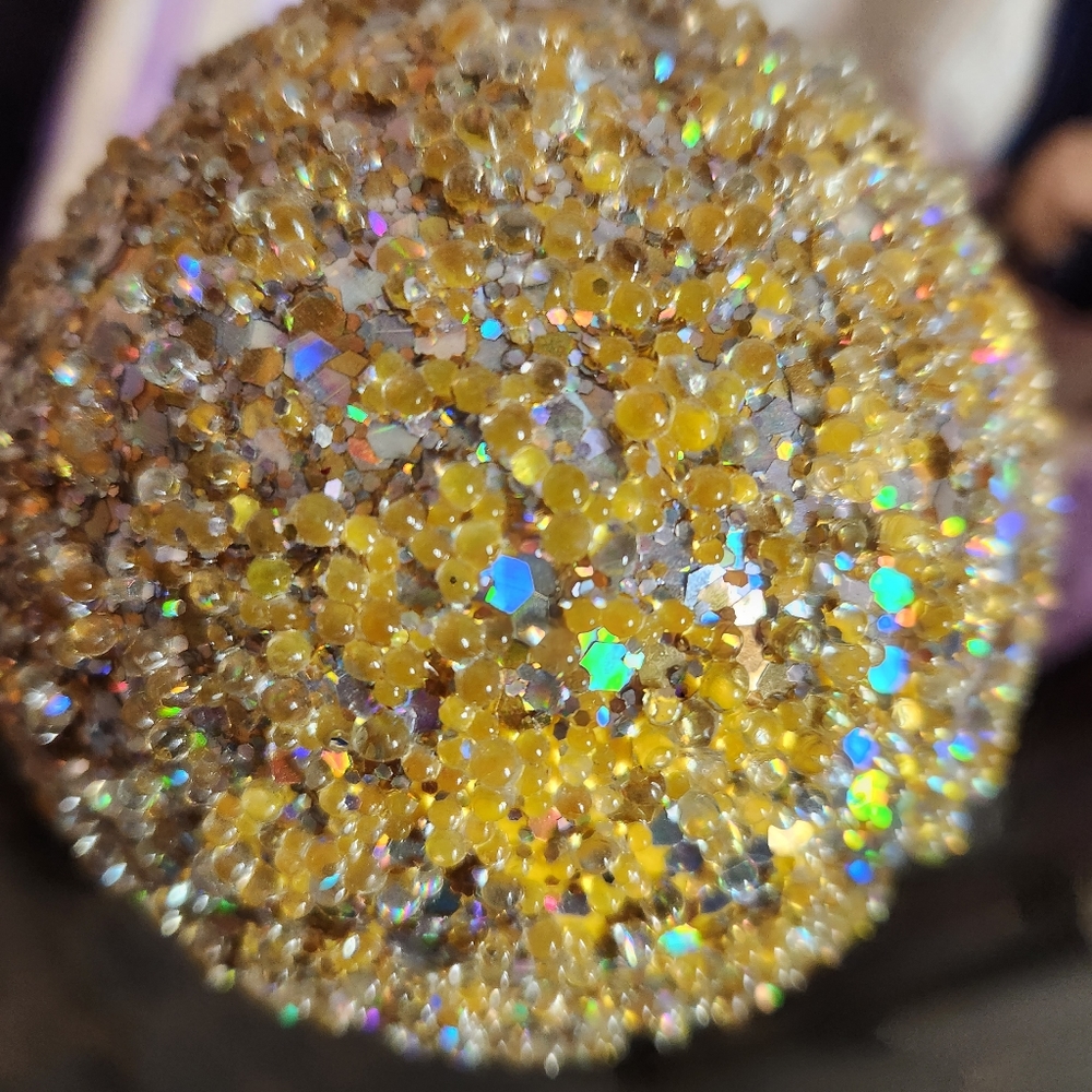 Vintage Gold chunk ornament - Picture 4 of 5